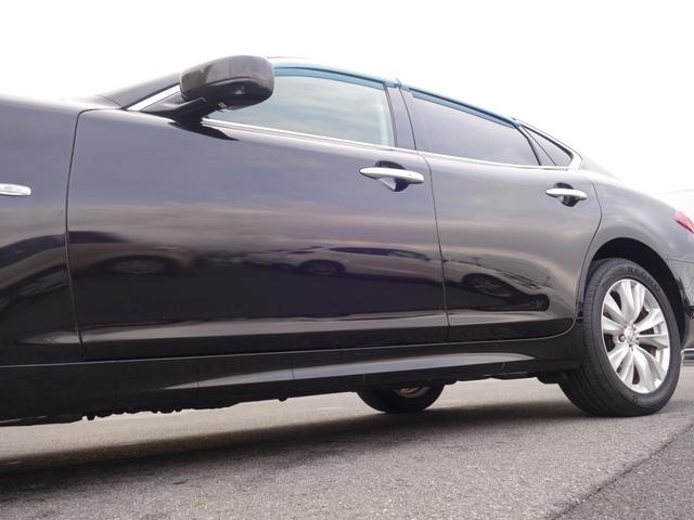 フーガ ３７０ＧＴ　ＦＯＵＲ　４ＷＤ　純正ナビ　ＣＤ　ＤＶＤ　ＢＴ　フルセグ　ＡＵＸ　ＵＳＢ　バックカメラ　レーダークルーズ　ＨＩＤオートライト　電動革シート　エアシート　オットマン　純正アルミ　ドラレコ　スマートキー×２　ＥＴＣ（32枚目）