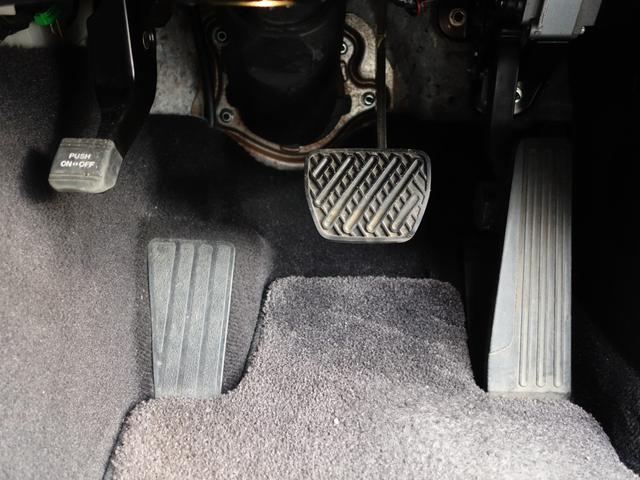 フーガ ３７０ＧＴ　ＦＯＵＲ　４ＷＤ　純正ナビ　ＣＤ　ＤＶＤ　ＢＴ　フルセグ　ＡＵＸ　ＵＳＢ　バックカメラ　レーダークルーズ　ＨＩＤオートライト　電動革シート　エアシート　オットマン　純正アルミ　ドラレコ　スマートキー×２　ＥＴＣ（69枚目）