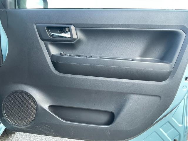 ミライース Ｘ　リミテッドＳＡＩＩＩ　４ＷＤ　衝突被害軽減システム　ＨＤＤナビ　ＣＤ　ＤＶＤ　ＢＴ　ＭＳＶ　ＵＳＢ　Ｂカメラ　ＬＥＤオートライト　１４インチアルミホイール　寒冷地仕様　アイドリングストップ　コーナーセンサー　リモコンキー（4枚目）