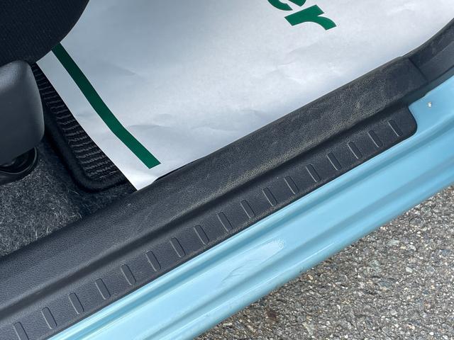 ミライース Ｘ　リミテッドＳＡＩＩＩ　４ＷＤ　衝突被害軽減システム　ＨＤＤナビ　ＣＤ　ＤＶＤ　ＢＴ　ＭＳＶ　ＵＳＢ　Ｂカメラ　ＬＥＤオートライト　１４インチアルミホイール　寒冷地仕様　アイドリングストップ　コーナーセンサー　リモコンキー（5枚目）