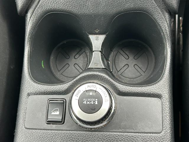 エクストレイル 20S ハイブリッド 4WD 衝突軽減システム 純正メモリナビ CD BT フルセグ USB AUX バックカメラ オートライト フォグランプ レザーシート レーンキープ コーナーセンサー ダウンヒルアシストコントロール(57枚目)