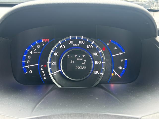 オデッセイ アブソルート　純正ＨＤＤナビ　ＣＤ　ＤＶＤ　ＢＴ　ワンセグ　ＵＳＢ　ＡＵＸ　バックカメラ　クルーズコントロール　オートライト　フォグランプ　ハーフレザー　純正１８インチアルミホイール　パドルシフト　ＥＴＣ（3枚目）