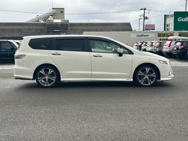 オデッセイ アブソルート　純正ＨＤＤナビ　ＣＤ　ＤＶＤ　ＢＴ　ワンセグ　ＵＳＢ　ＡＵＸ　バックカメラ　クルーズコントロール　オートライト　フォグランプ　ハーフレザー　純正１８インチアルミホイール　パドルシフト　ＥＴＣ（19枚目）