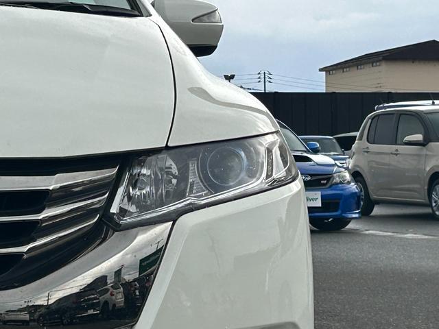 オデッセイ アブソルート　純正ＨＤＤナビ　ＣＤ　ＤＶＤ　ＢＴ　ワンセグ　ＵＳＢ　ＡＵＸ　バックカメラ　クルーズコントロール　オートライト　フォグランプ　ハーフレザー　純正１８インチアルミホイール　パドルシフト　ＥＴＣ（29枚目）