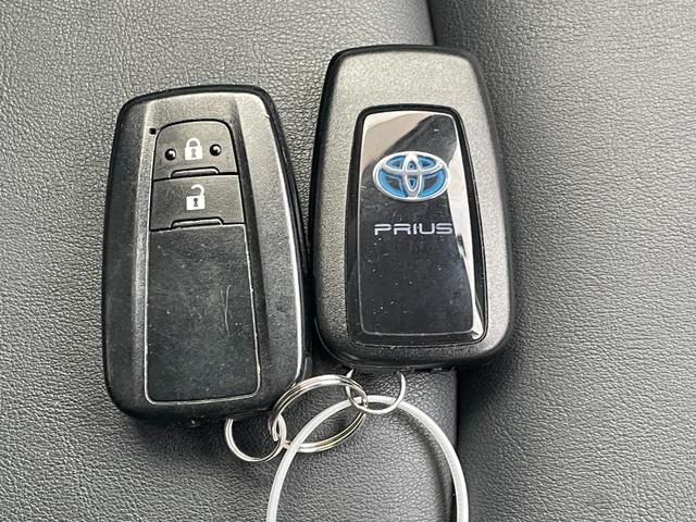 プリウス Sツーリングセレクション モデリスタ 衝突軽減システム 純正SDナビ CD BT フルセグ バックカメラ アダプティブクルーズコントロール LEDオートライト オートハイビーム フォグランプ レザーシート シートヒーター(66枚目)