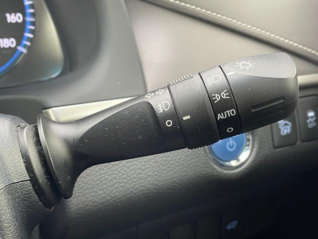 ハリアーハイブリッド プレミアム　スタイルアッシュ　４ＷＤ　メモリナビ　ＣＤ　ＤＶＤ　ＢＴ　フルセグ　ＵＳＢ　バックカメラ　電動リア　クルコン　ＬＥＤオートライト　電動ハーフレザー　シートヒーター　ルームミラー型ドラレコ　フォグ　スマートキー　ＥＴＣ（59枚目）