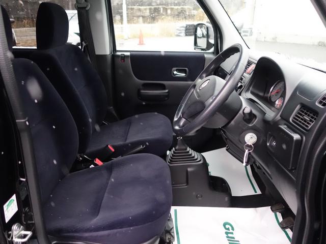 バモス Ｌローダウン　４ＷＤ　５ＭＴ　ワンオーナー　純正カーオーディオ　ＣＤ　ＡＵＸ　ＭＤ　ＡＭ／ＦＭ　両側スライドドア　ローダウン　純正アルミ　フォグランプ　純正フロアマット　ドアバイザー　パワーウィンドウ　リモコンキー（12枚目）