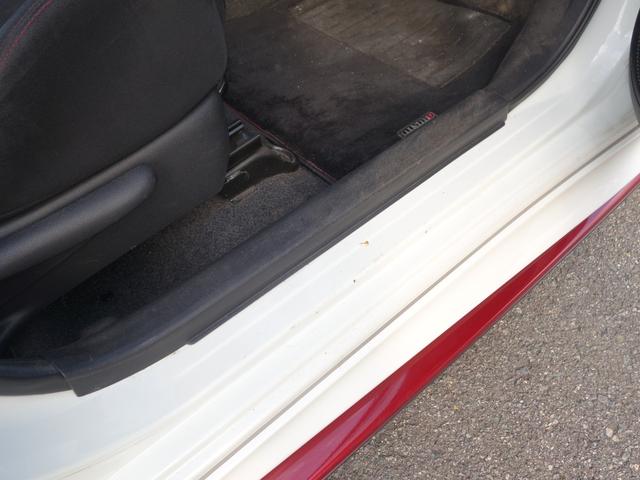 ノート ニスモ S 5MT メモリナビ CD DVD BT フルセグ AUX MSV LEDオートライト 純正17インチアルミ 電動格納ウィンカーミラー 純正フロアマット ドアバイザ― AAC スマートキー ETC(40枚目)