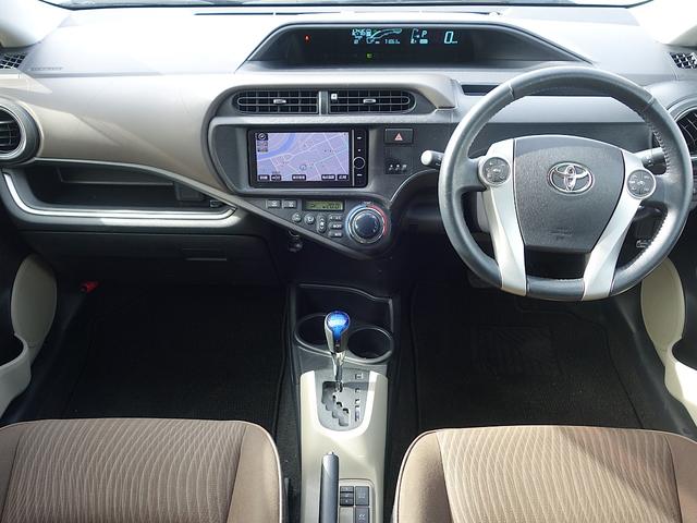 アクア G 純正ナビ CD DVD BT ワンセグ USB AM/FM バックカメラ オートライト シートヒーター 15インチアルミホイール ステアリングスイッチ 電動格納ウィンカーミラー スマートキー ETC(2枚目)