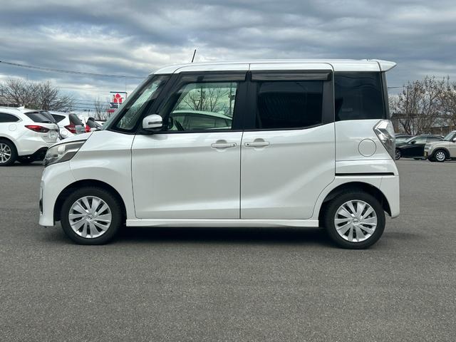 デイズルークス ハイウェイスター　Ｘ　Ｖセレクション＋セーフティＩＩ　衝突被害軽減システム　純正ＳＤナビ　ＣＤ　ＤＶＤ　ＢＴ　フルセグ　ＵＳＢ　ＡＵＸ　ＭＳＶ　全周囲カメラ　電動スライド　ＨＩＤ　スマートルームミラー　電動格納ウィンカーミラー　スマートキー　ＥＴＣ（18枚目）