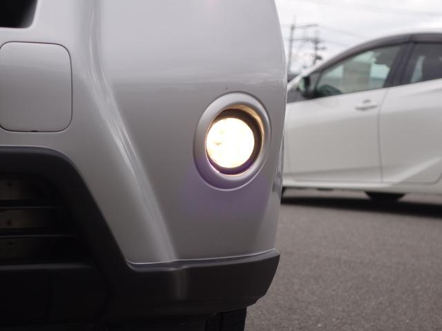 エクストレイル ２０ＧＴ　Ｓ　４ＷＤ　軽油　メモリナビ　ＣＤ　ＤＶＤ　ＢＴ　フルセグ　ＵＳＢ　ＡＵＸ　ＭＳＶ　バックカメラ　ＨＩＤオートライト　撥水シート　電動格納ミラー　フォグランプ　純正フロアマット　ドアバイザ―　スマートキー（30枚目）