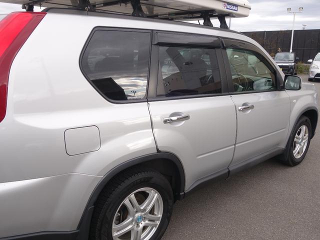 エクストレイル ２０ＧＴ　Ｓ　４ＷＤ　軽油　メモリナビ　ＣＤ　ＤＶＤ　ＢＴ　フルセグ　ＵＳＢ　ＡＵＸ　ＭＳＶ　バックカメラ　ＨＩＤオートライト　撥水シート　電動格納ミラー　フォグランプ　純正フロアマット　ドアバイザ―　スマートキー（34枚目）