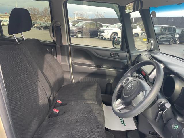 Ｎ－ＢＯＸ Ｇ・Ｌパッケージ　４ＷＤ　ＳＤナビ　ＣＤ　ＤＶＤ　ＢＴ　フルセグ　ＵＳＢ　バックカメラ　両側パワスラ　シートヒーター　アイドリングストップ　ステアリングスイッチ　ウィンカーミラー　ミラーヒーター　スマートキー　ＥＴＣ（12枚目）