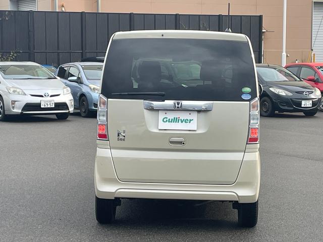 Ｎ－ＢＯＸ Ｇ・Ｌパッケージ　４ＷＤ　ＳＤナビ　ＣＤ　ＤＶＤ　ＢＴ　フルセグ　ＵＳＢ　バックカメラ　両側パワスラ　シートヒーター　アイドリングストップ　ステアリングスイッチ　ウィンカーミラー　ミラーヒーター　スマートキー　ＥＴＣ（17枚目）