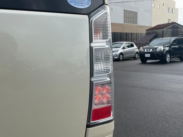 Ｎ－ＢＯＸ Ｇ・Ｌパッケージ　４ＷＤ　ＳＤナビ　ＣＤ　ＤＶＤ　ＢＴ　フルセグ　ＵＳＢ　バックカメラ　両側パワスラ　シートヒーター　アイドリングストップ　ステアリングスイッチ　ウィンカーミラー　ミラーヒーター　スマートキー　ＥＴＣ（43枚目）