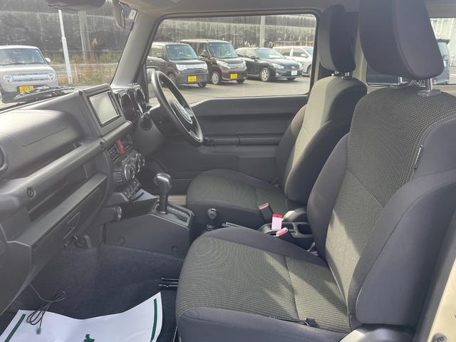 ジムニー ＸＬ　パートタイム４ＷＤ　デュアルセンサーブレーキサポート　純正ＳＤナビ　ＣＤ　ＤＶＤ　ＢＴ　フルセグ　オートライト　シートヒーター　ドラレコ　電動格納ミラー　ミラーヒーター　ターボ　スマートキー　ＥＴＣ（13枚目）