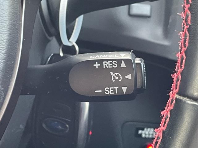 ＢＲＺ ＳＴＩ　スポーツ　６ＭＴ　ＳＤナビ　ＣＤ　ＤＶＤ　ＢＴ　フルセグ　ＵＳＢ　ＡＵＸ　ＭＳＶ　クルコン　ＬＥＤオートライト　ハーフレザー　シートヒーター　純正アルミ　ドラレコ　ステアリングスイッチ　スマートキー　ＥＴＣ（8枚目）