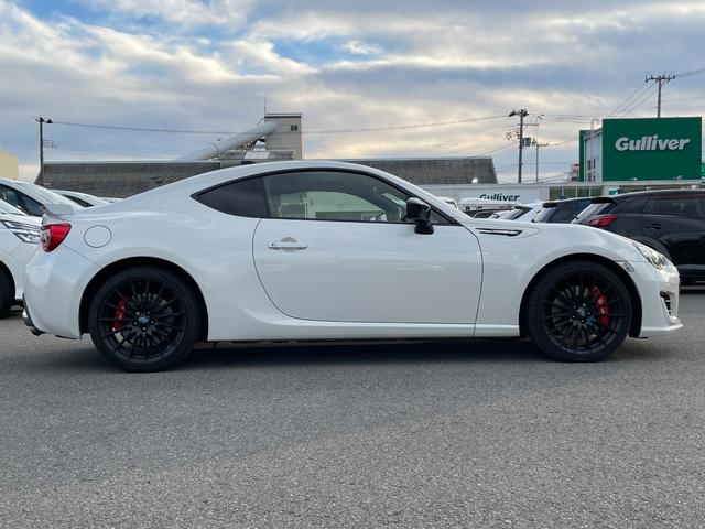 ＢＲＺ ＳＴＩ　スポーツ　６ＭＴ　ＳＤナビ　ＣＤ　ＤＶＤ　ＢＴ　フルセグ　ＵＳＢ　ＡＵＸ　ＭＳＶ　クルコン　ＬＥＤオートライト　ハーフレザー　シートヒーター　純正アルミ　ドラレコ　ステアリングスイッチ　スマートキー　ＥＴＣ（19枚目）