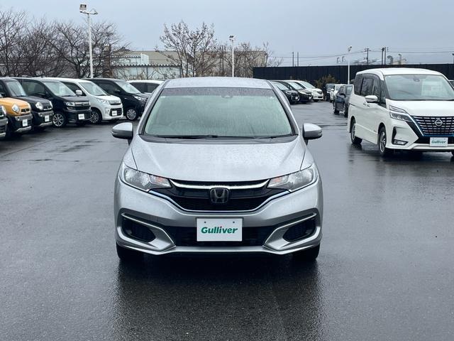 フィットハイブリッド F 4WD ホンダセンシング メモリナビ CD USB AUX レーダークルーズ ワイパーデアイサー アイドリングストップ 電動格納ウィンカーミラー フロアマット ドアバイザ― スマートキー ETC(16枚目)