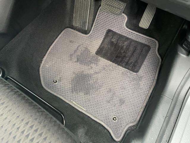 フィットハイブリッド F 4WD ホンダセンシング メモリナビ CD USB AUX レーダークルーズ ワイパーデアイサー アイドリングストップ 電動格納ウィンカーミラー フロアマット ドアバイザ― スマートキー ETC(62枚目)