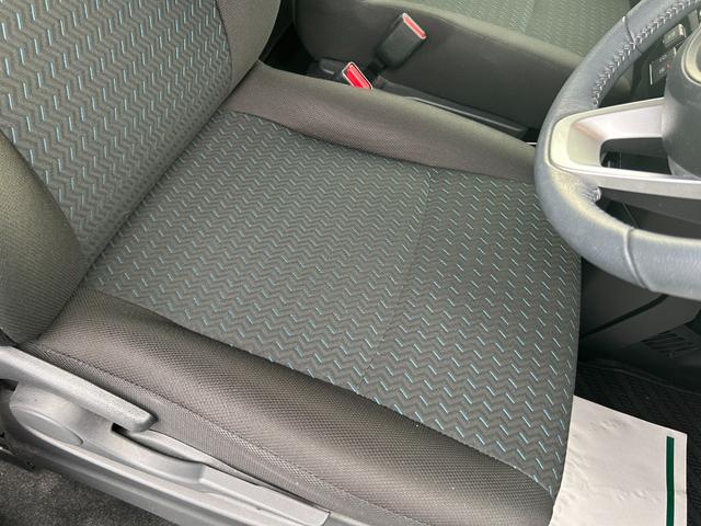 ルーミー カスタムG-T ワンオーナー 衝突軽減 両側パワースライド 純正ナビ CD DVD SD BT フルセグ バックカメラ ステアスイッチ レーダークルーズ ETC ドラレコ 純正アルミホイール LEDライト フォグ(51枚目)