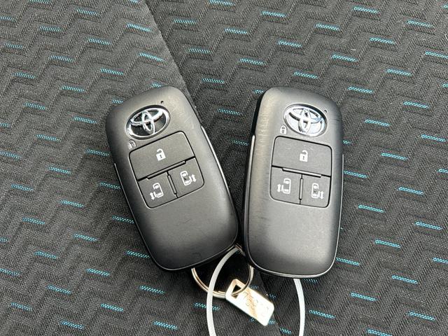 ルーミー カスタムG-T ワンオーナー 衝突軽減 両側パワースライド 純正ナビ CD DVD SD BT フルセグ バックカメラ ステアスイッチ レーダークルーズ ETC ドラレコ 純正アルミホイール LEDライト フォグ(61枚目)