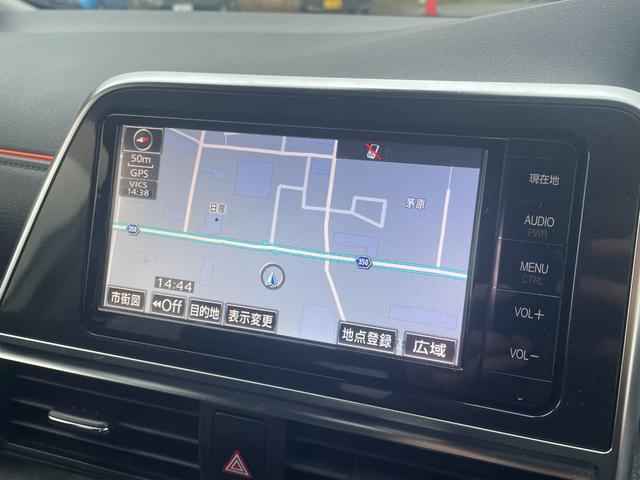 シエンタ G 4WD 衝突軽減システム 純正SDナビ CD BT フルセグ USB バックカメラ 両側パワースライドドア オートハイビーム レーンキープアシスト コーナーセンサー 純正フロアマット 電動格納ミラー(5枚目)