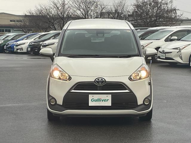 シエンタ G 4WD 衝突軽減システム 純正SDナビ CD BT フルセグ USB バックカメラ 両側パワースライドドア オートハイビーム レーンキープアシスト コーナーセンサー 純正フロアマット 電動格納ミラー(16枚目)