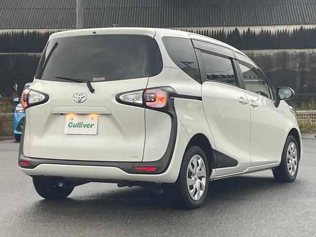 シエンタ G 4WD 衝突軽減システム 純正SDナビ CD BT フルセグ USB バックカメラ 両側パワースライドドア オートハイビーム レーンキープアシスト コーナーセンサー 純正フロアマット 電動格納ミラー(22枚目)