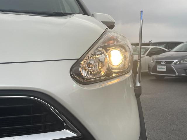 シエンタ G 4WD 衝突軽減システム 純正SDナビ CD BT フルセグ USB バックカメラ 両側パワースライドドア オートハイビーム レーンキープアシスト コーナーセンサー 純正フロアマット 電動格納ミラー(28枚目)