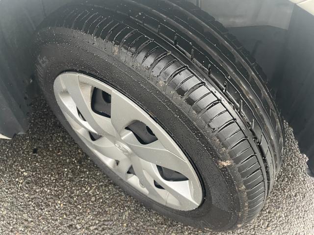 シエンタ G 4WD 衝突軽減システム 純正SDナビ CD BT フルセグ USB バックカメラ 両側パワースライドドア オートハイビーム レーンキープアシスト コーナーセンサー 純正フロアマット 電動格納ミラー(39枚目)