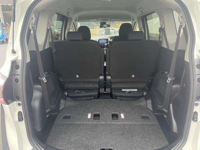 シエンタ G 4WD 衝突軽減システム 純正SDナビ CD BT フルセグ USB バックカメラ 両側パワースライドドア オートハイビーム レーンキープアシスト コーナーセンサー 純正フロアマット 電動格納ミラー(44枚目)