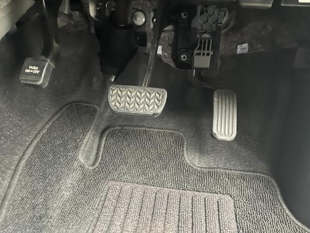 シエンタ G 4WD 衝突軽減システム 純正SDナビ CD BT フルセグ USB バックカメラ 両側パワースライドドア オートハイビーム レーンキープアシスト コーナーセンサー 純正フロアマット 電動格納ミラー(66枚目)