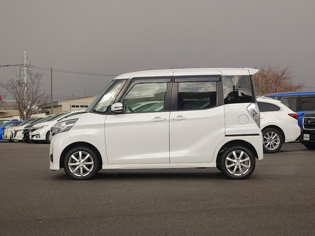 デイズルークス ハイウェイスター　ターボ　４ＷＤ　衝突軽減　全周囲カメラ　両側パワスラ　ＨＩＤオートライト　シートヒーター　アイドリングストップ　ステアリングスイッチ　ターボ　ウィンカーミラー　スマートルームミラー　フォグランプ　スマートキー（18枚目）