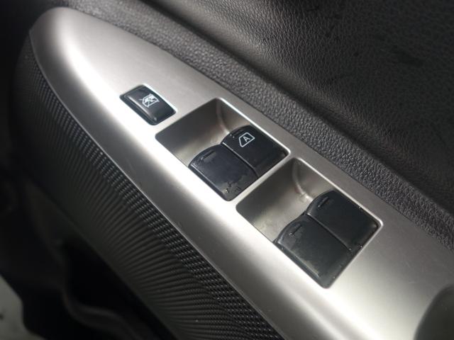 デイズルークス ハイウェイスター　ターボ　４ＷＤ　衝突軽減　全周囲カメラ　両側パワスラ　ＨＩＤオートライト　シートヒーター　アイドリングストップ　ステアリングスイッチ　ターボ　ウィンカーミラー　スマートルームミラー　フォグランプ　スマートキー（57枚目）