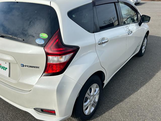 ノート ｅ－パワー　Ｘ　衝突軽減　ワンオーナー　純正メモリナビ　ＣＤ　ＢＴ　フルセグ　ＵＳＢ　ＡＵＸ　ＬＥＤオートライト　ドラレコ　アイドリングストップ　電動格納ウィンカーミラー　フォグランプ　ドアバイザ―　スマートキー×２（34枚目）