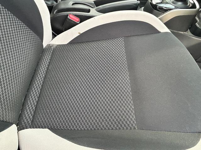 ノート ｅ－パワー　Ｘ　衝突軽減　ワンオーナー　純正メモリナビ　ＣＤ　ＢＴ　フルセグ　ＵＳＢ　ＡＵＸ　ＬＥＤオートライト　ドラレコ　アイドリングストップ　電動格納ウィンカーミラー　フォグランプ　ドアバイザ―　スマートキー×２（52枚目）