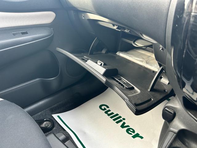 ノート ｅ－パワー　Ｘ　衝突軽減　ワンオーナー　純正メモリナビ　ＣＤ　ＢＴ　フルセグ　ＵＳＢ　ＡＵＸ　ＬＥＤオートライト　ドラレコ　アイドリングストップ　電動格納ウィンカーミラー　フォグランプ　ドアバイザ―　スマートキー×２（59枚目）