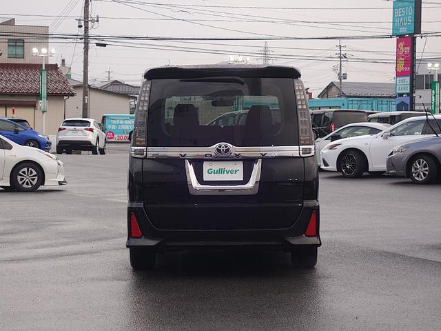 ヴォクシー ＺＳ　フリップダウン　純正ＳＤナビ　ＣＤ　ＤＶＤ　ＢＴ　フルセグ　バックカメラ　両側パワスラ　ＬＥＤオートライト　純正アルミ　ステアリングスイッチ　ＭＴモード付ＡＴ　ウィンカーミラー　スマートキー　ＥＴＣ（17枚目）