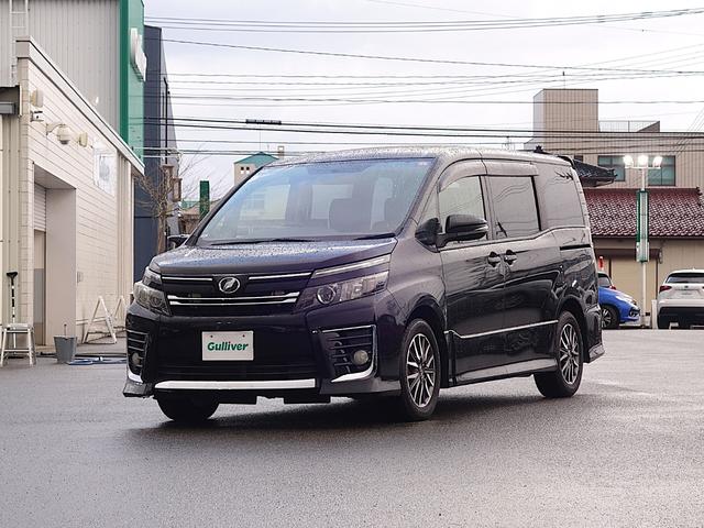 ヴォクシー ＺＳ　フリップダウン　純正ＳＤナビ　ＣＤ　ＤＶＤ　ＢＴ　フルセグ　バックカメラ　両側パワスラ　ＬＥＤオートライト　純正アルミ　ステアリングスイッチ　ＭＴモード付ＡＴ　ウィンカーミラー　スマートキー　ＥＴＣ（21枚目）