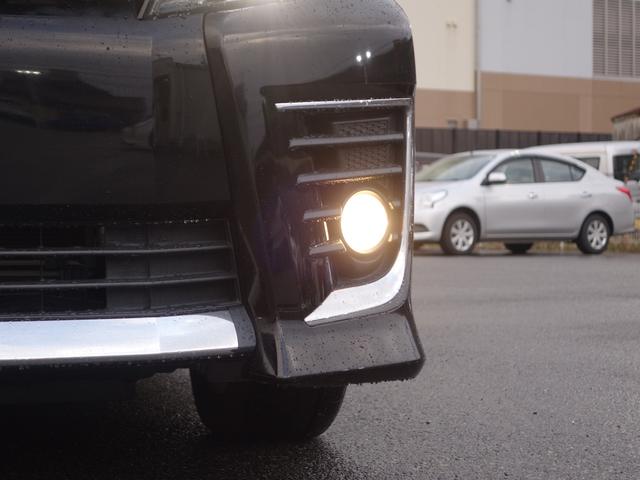 ヴォクシー ＺＳ　フリップダウン　純正ＳＤナビ　ＣＤ　ＤＶＤ　ＢＴ　フルセグ　バックカメラ　両側パワスラ　ＬＥＤオートライト　純正アルミ　ステアリングスイッチ　ＭＴモード付ＡＴ　ウィンカーミラー　スマートキー　ＥＴＣ（30枚目）