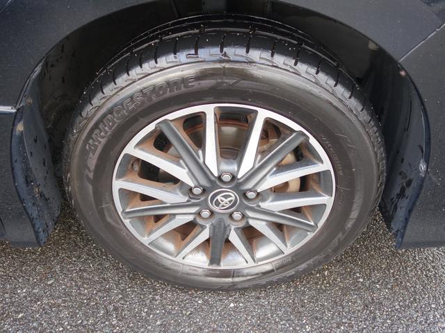 ヴォクシー ＺＳ　フリップダウン　純正ＳＤナビ　ＣＤ　ＤＶＤ　ＢＴ　フルセグ　バックカメラ　両側パワスラ　ＬＥＤオートライト　純正アルミ　ステアリングスイッチ　ＭＴモード付ＡＴ　ウィンカーミラー　スマートキー　ＥＴＣ（43枚目）