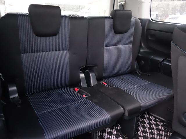 ヴォクシー ＺＳ　フリップダウン　純正ＳＤナビ　ＣＤ　ＤＶＤ　ＢＴ　フルセグ　バックカメラ　両側パワスラ　ＬＥＤオートライト　純正アルミ　ステアリングスイッチ　ＭＴモード付ＡＴ　ウィンカーミラー　スマートキー　ＥＴＣ（48枚目）