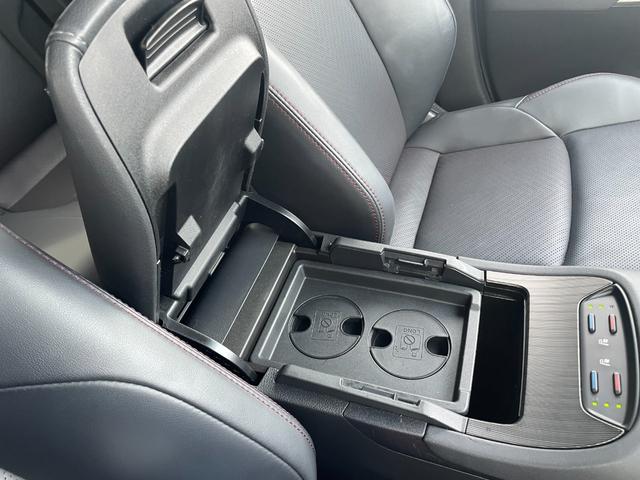 ハリアーＰＨＥＶ Ｚ　４ＷＤ　ワンオーナー　ＭＯＤＥＬＬＩＳＴＡフルエアロ　セーフティセンス　ＪＢＬ　純正ナビ　ＵＳＢ　ＢＴ　Ｍｉｒａｃａｓｔ　フルセグＴＶ　全方位　黒革　パワーシート　レーダークルーズ　ドラレコ　ＥＴＣ（66枚目）