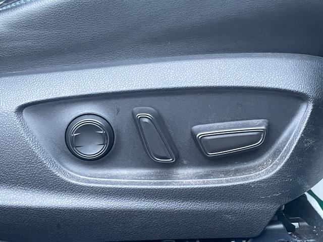 プリウス Ａプレミアム　ツーリングセレクション　衝突軽減　純正ＳＤナビ　ＣＤ　ＤＶＤ　ＢＴ　フルセグ　バックカメラ　レーダークルーズコントロール　ＬＥＤオートヘッドライト　レザーシート　シートヒーター　エアシート　ドラレコ　スマートキー　ＥＴＣ（53枚目）