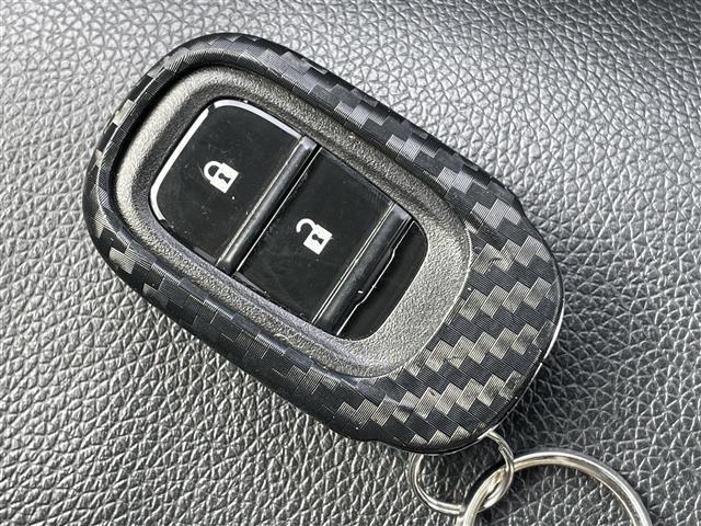 ヴェゼル e:HEV X ワンオーナー 4WD ディスプレイオーディオ CD.AM/FMラジオ.ワンセグテレビ スマートキー ETC コーナーセンサー バックカメラ クルーズコントロール追従走行有 ダウンヒルアシスト(12枚目)