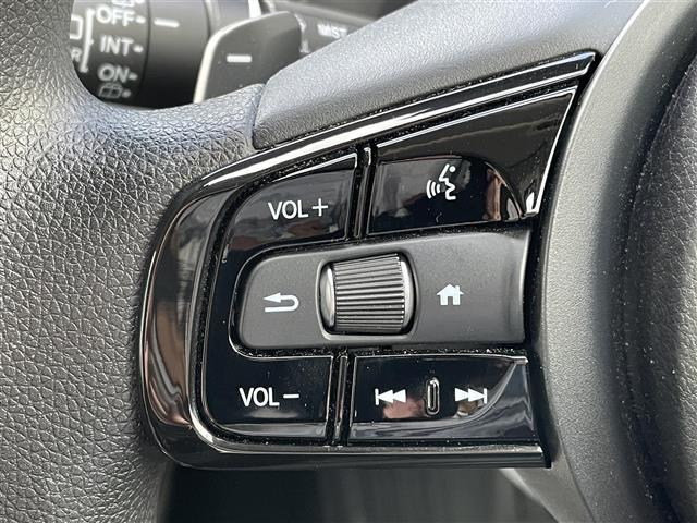 ヴェゼル e:HEV X ワンオーナー 4WD ディスプレイオーディオ CD.AM/FMラジオ.ワンセグテレビ スマートキー ETC コーナーセンサー バックカメラ クルーズコントロール追従走行有 ダウンヒルアシスト(24枚目)