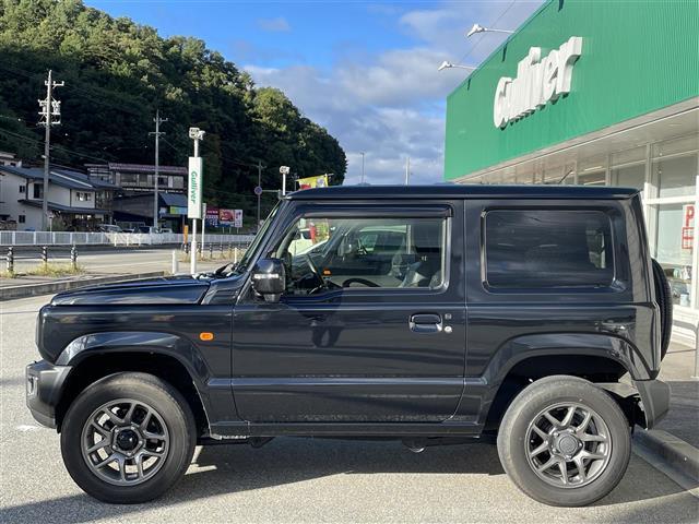ジムニー XC ワンオーナー 4WD 社外ナビ(AM/FM/CD/DVD) レーンキープアシスト クルコン ETC LEDヘッドライト 背面タイヤ ドラレコ スマートキー 純正AW スペアキー(4枚目)