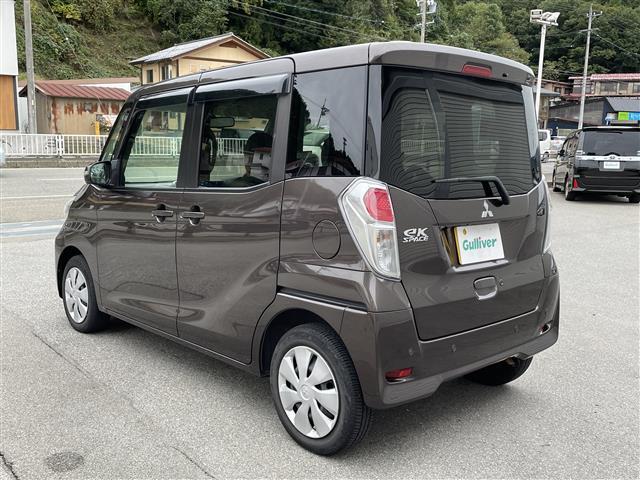 ｅＫスペース Ｇセーフティ　プラスエディション　４ＷＤ　積み込みスタッドレスタイヤ　純正ナビ　Ｂｌｕｅｔｏｏｔｈ　ＣＤ　ＤＶＤ　ＡＭ　ＦＭ　ＴＶ　片側パワースライドドア　全方位カメラ　純正アルミホイール　純正フロアマット（3枚目）