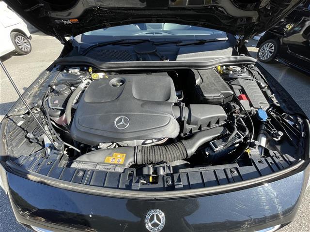 GLAクラス GLA220 4マチック 4WD 純正ナビ CD DVD Bluetooth TV シートヒーター バックカメラ ドライブレコーダー レザーシート シートヒーター ルーフレール Rクルーズコントロール スマートキー(10枚目)